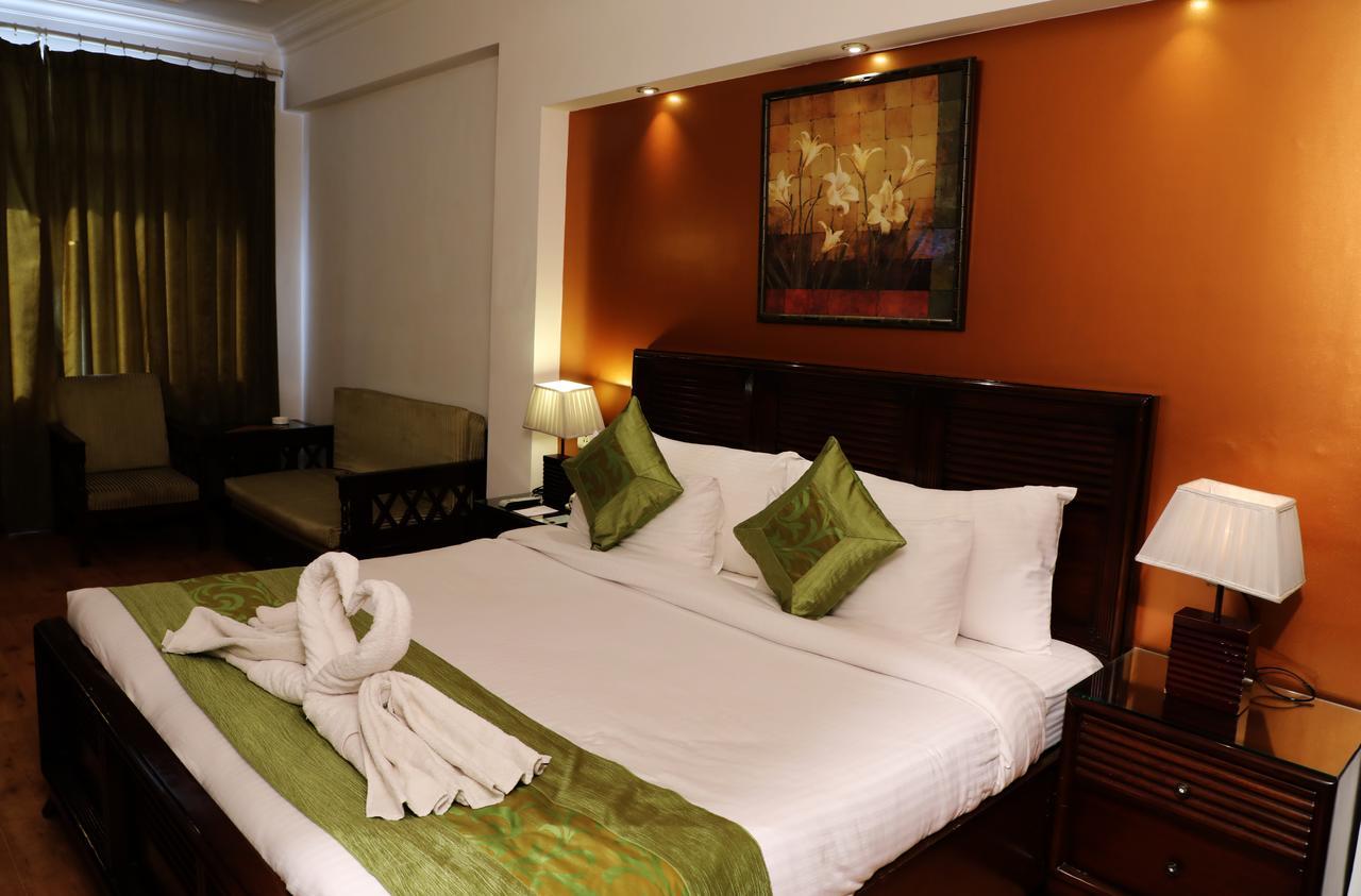 Hotel Baljees Regency Shimla Dış mekan fotoğraf